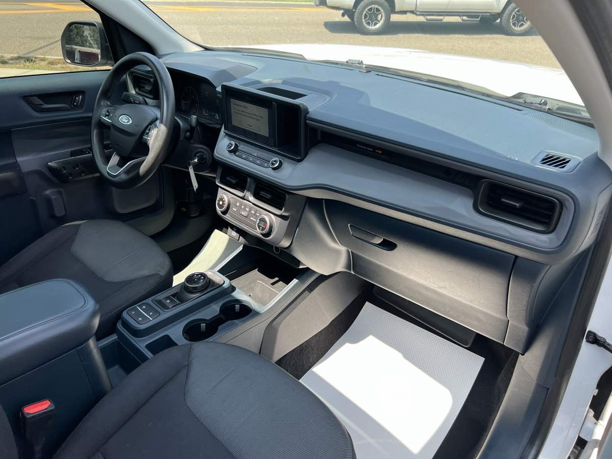 2022 Ford Maverick XL photo 19