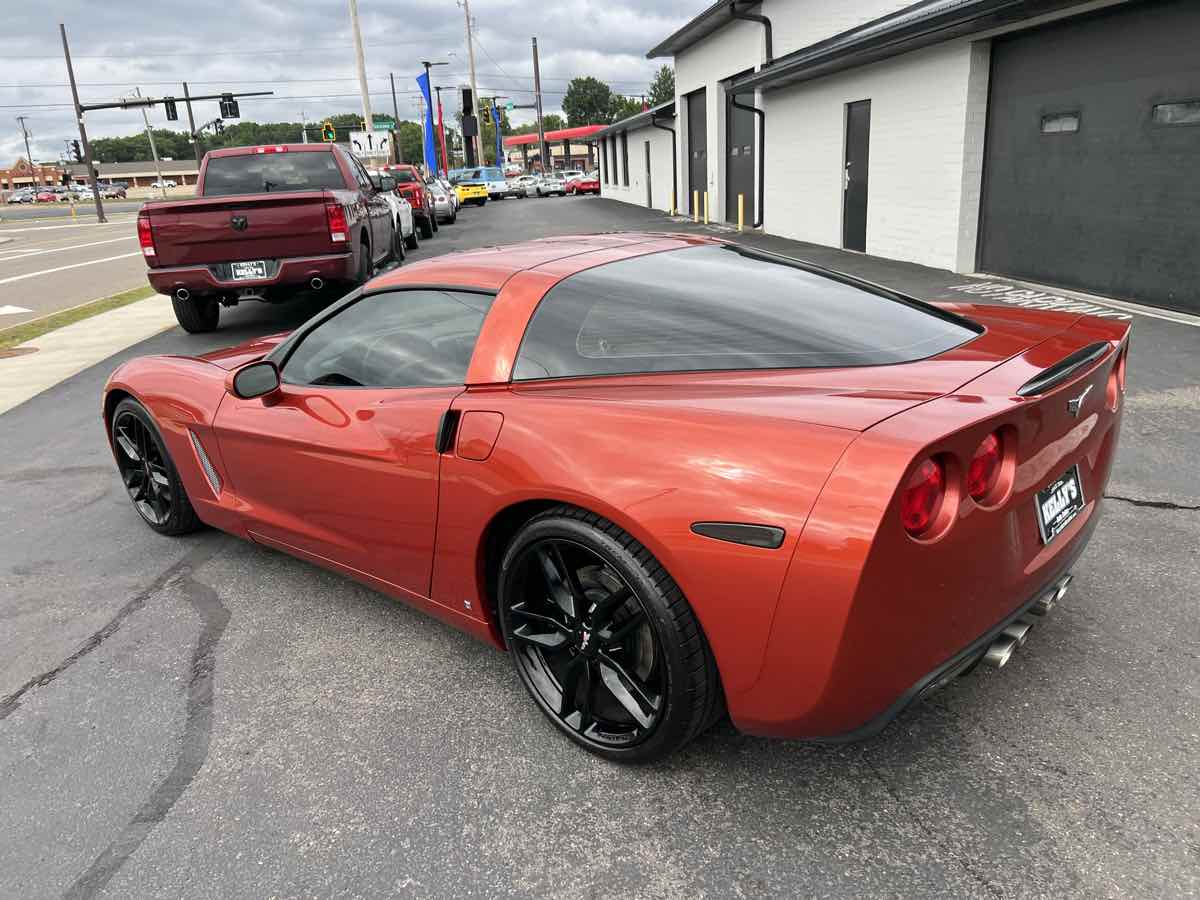 2006 Chevrolet Corvette photo 3