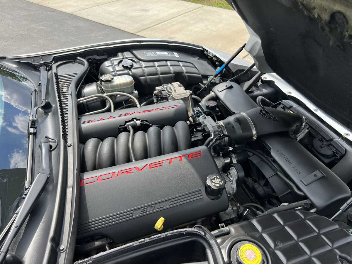 1998 Chevrolet Corvette photo 18