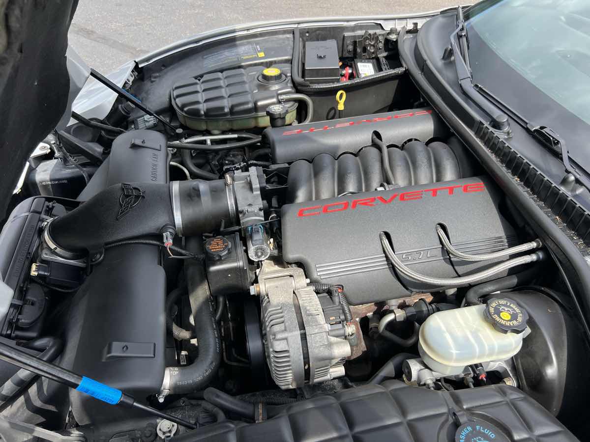 1998 Chevrolet Corvette photo 19