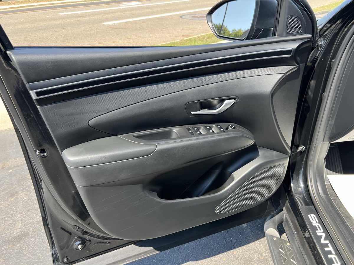 2023 Hyundai Santa Cruz SEL Premium photo 8