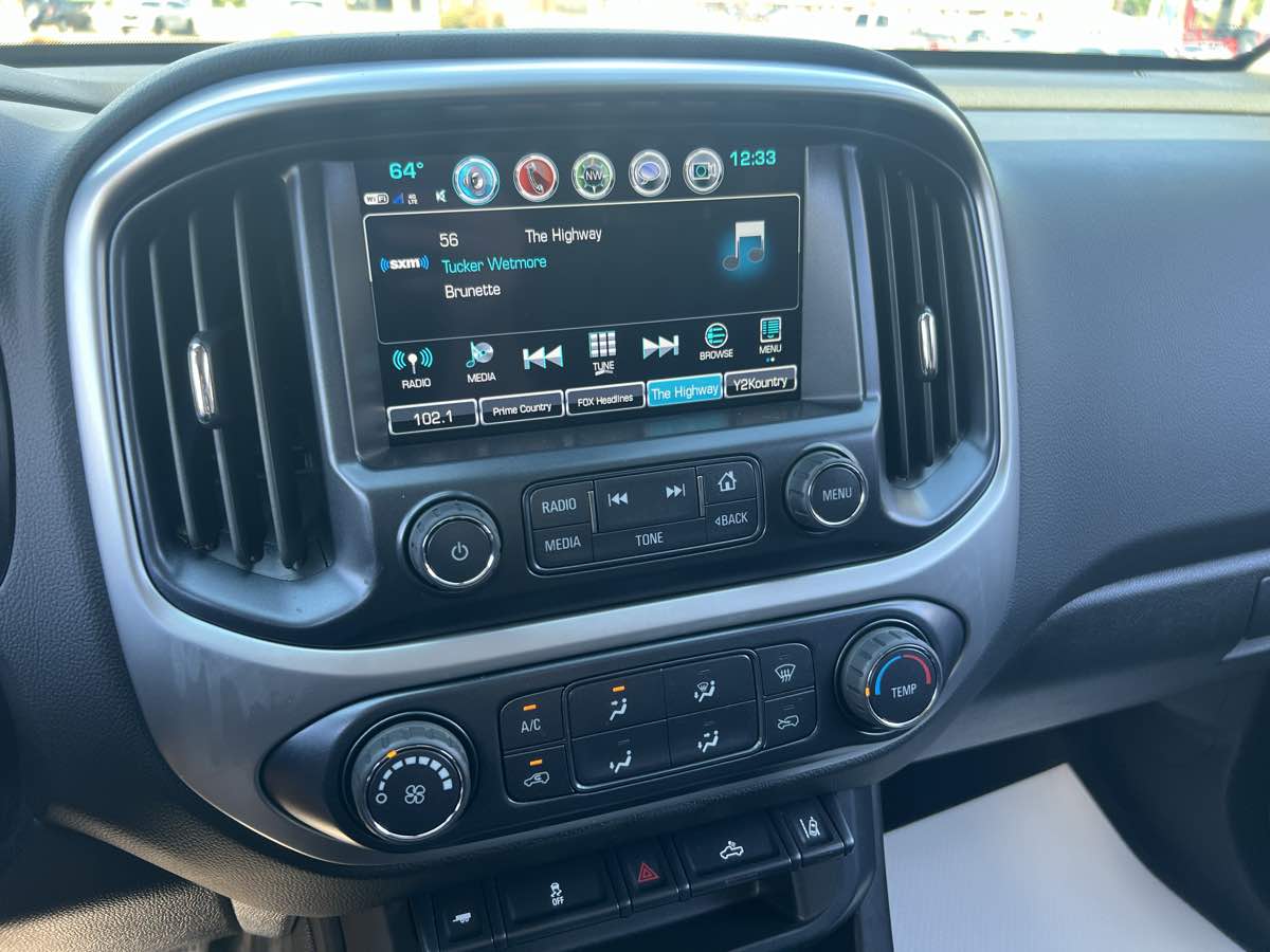 2018 Chevrolet Colorado LT photo 20