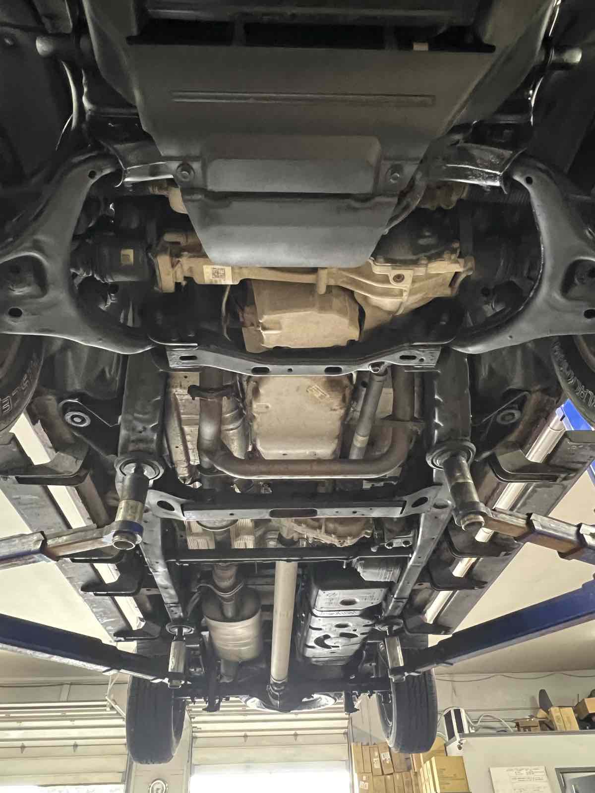 2018 Chevrolet Colorado LT photo 24
