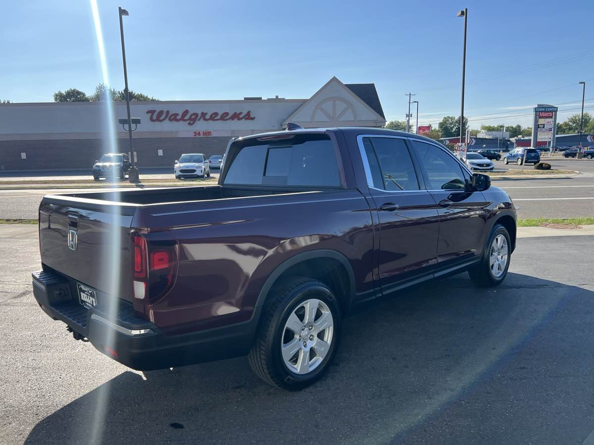 2019 Honda Ridgeline RTL photo 6