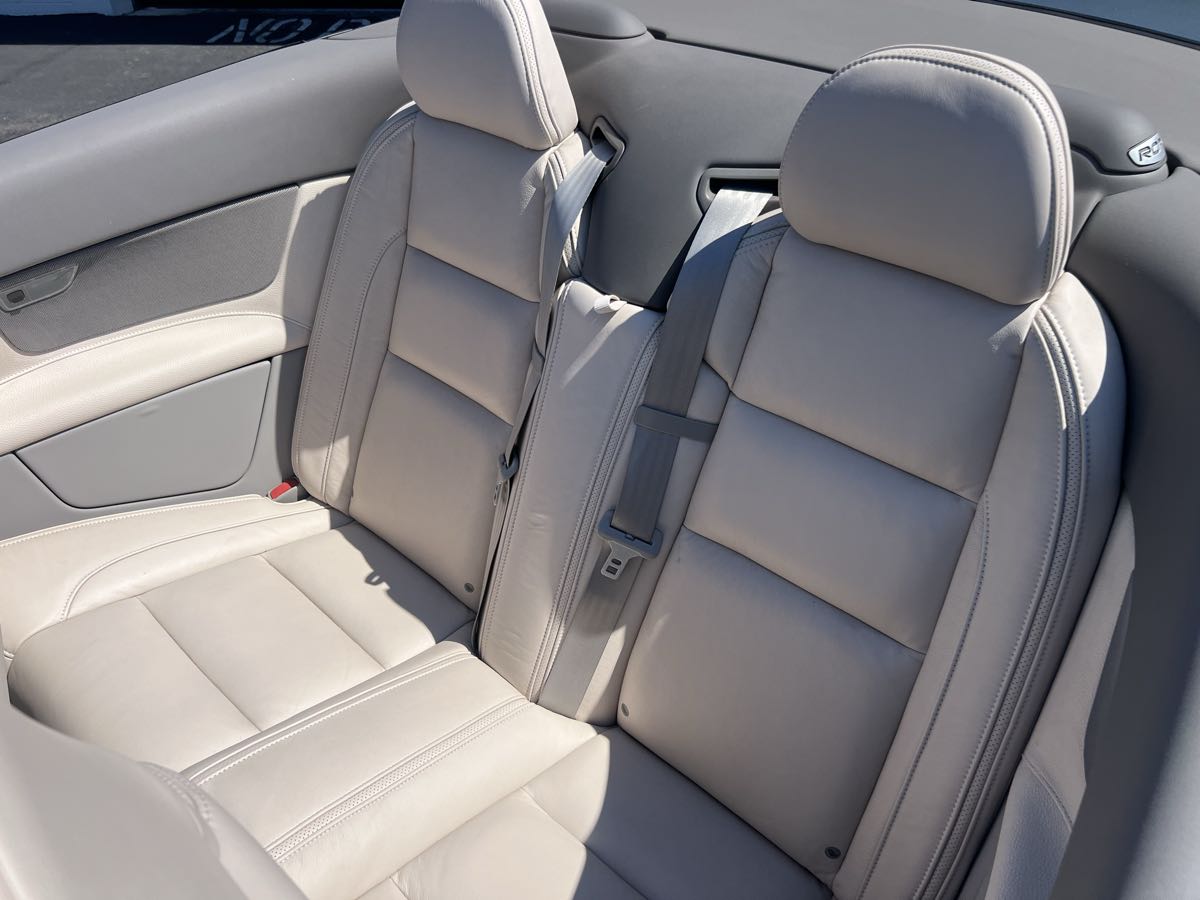 2011 Volvo C70 T5 photo 10