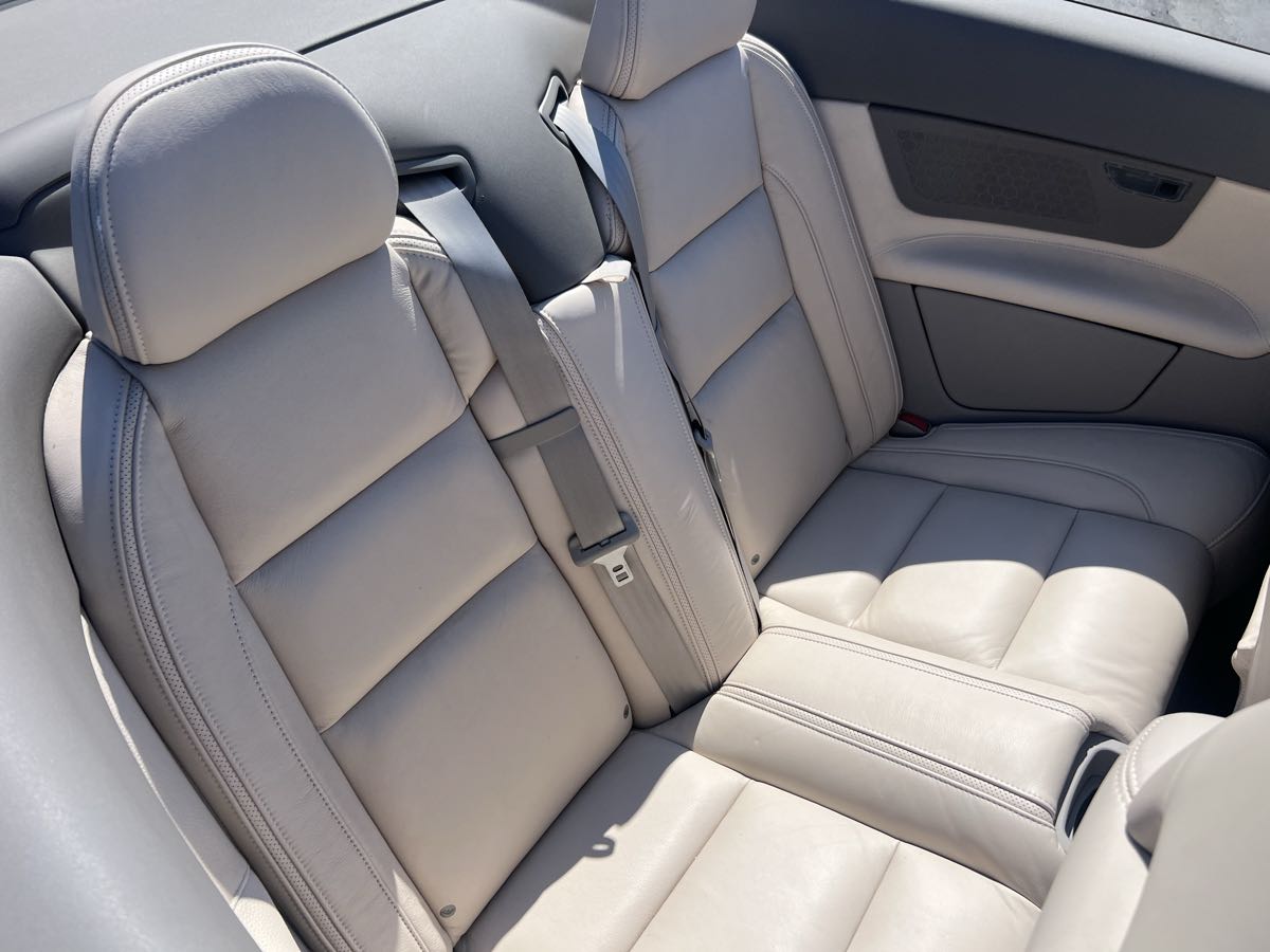 2011 Volvo C70 T5 photo 15