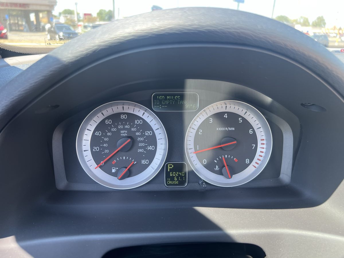2011 Volvo C70 T5 photo 21