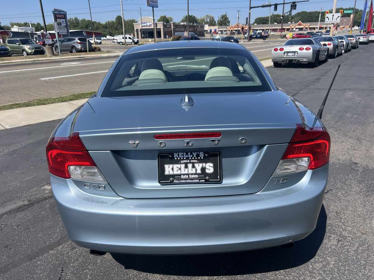 2011 Volvo C70 T5 photo 25