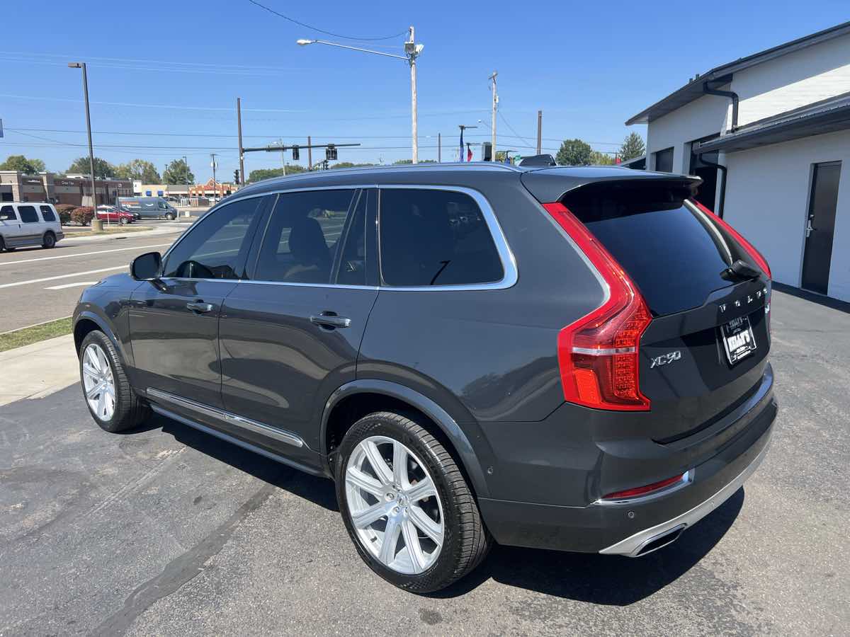 2017 Volvo XC90 Inscription photo 3