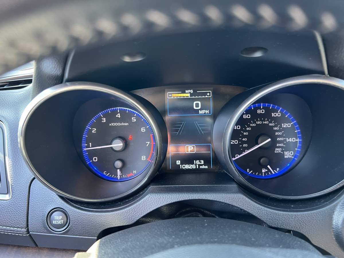 2018 Subaru Outback Limited photo 24