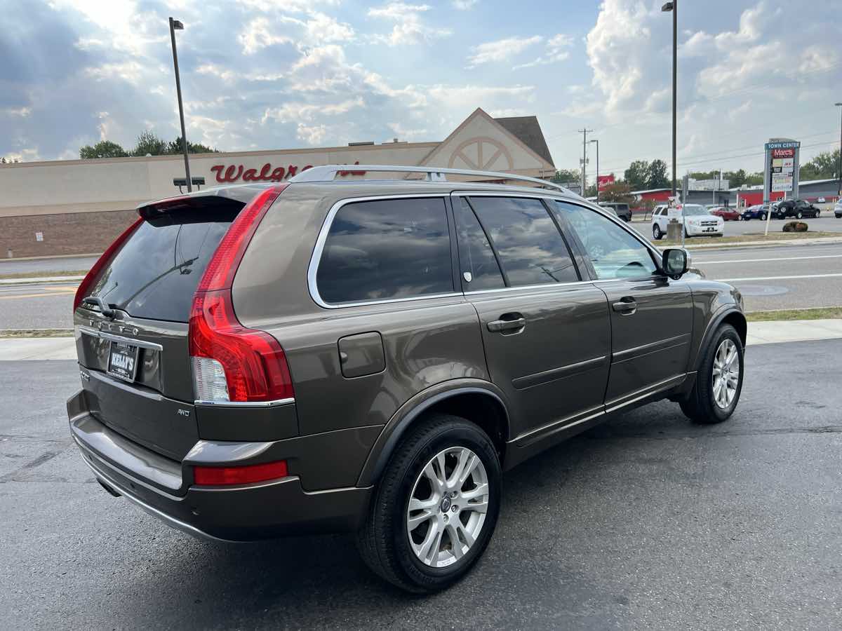 2013 Volvo XC90 Premier Plus photo 4