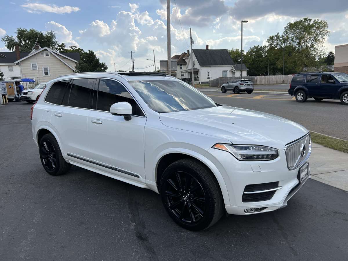 2017 Volvo XC90 Inscription photo 6