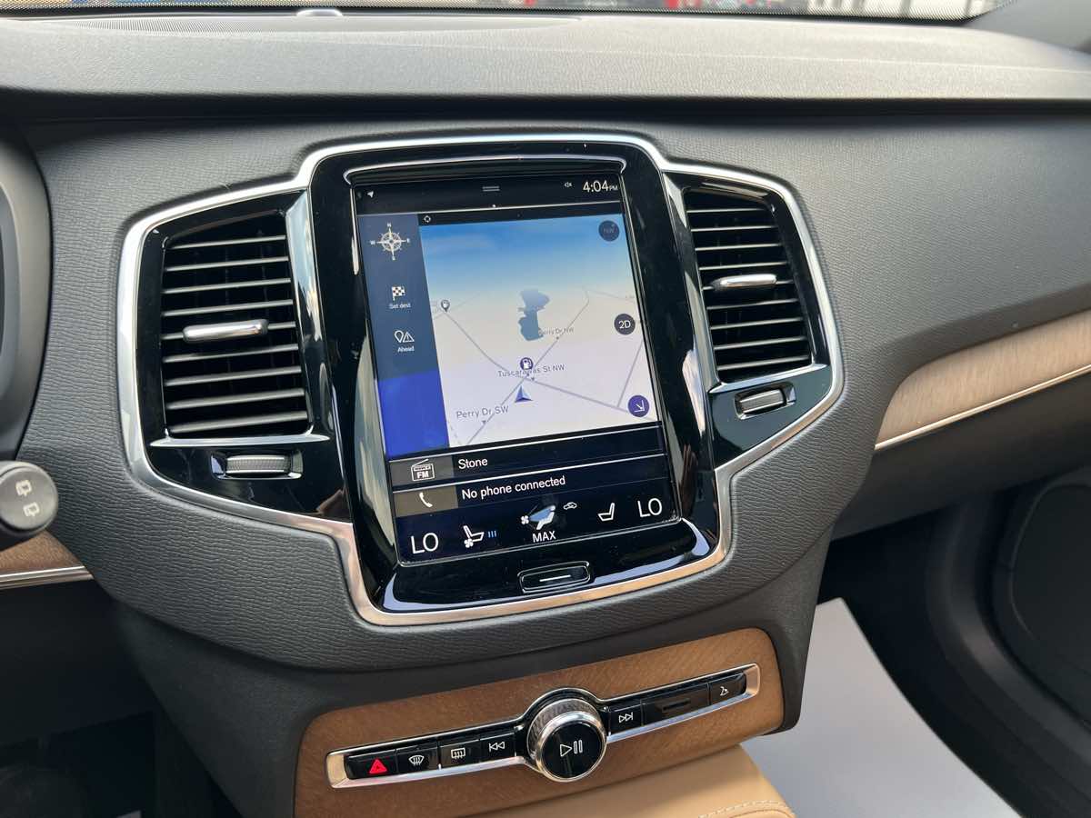 2017 Volvo XC90 Inscription photo 25