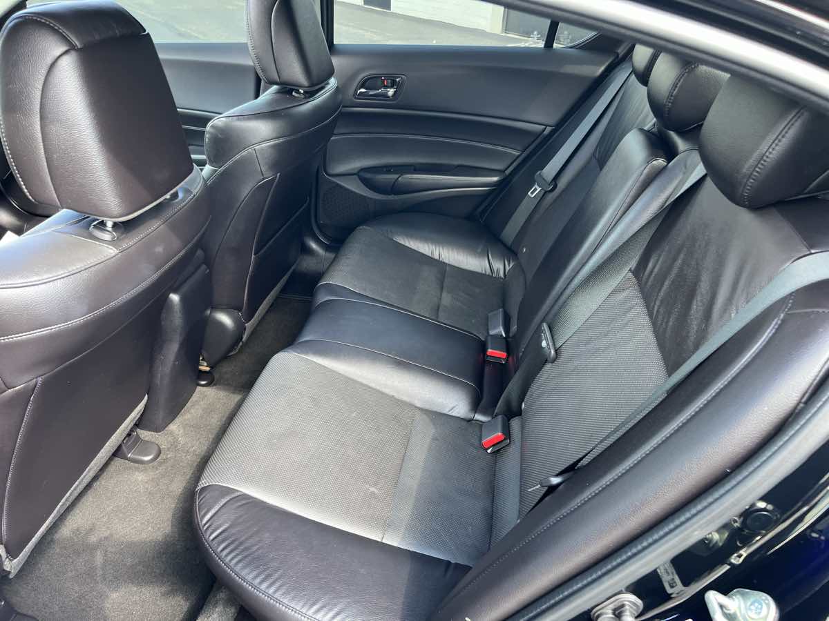 2015 Acura ILX 2.0L photo 12