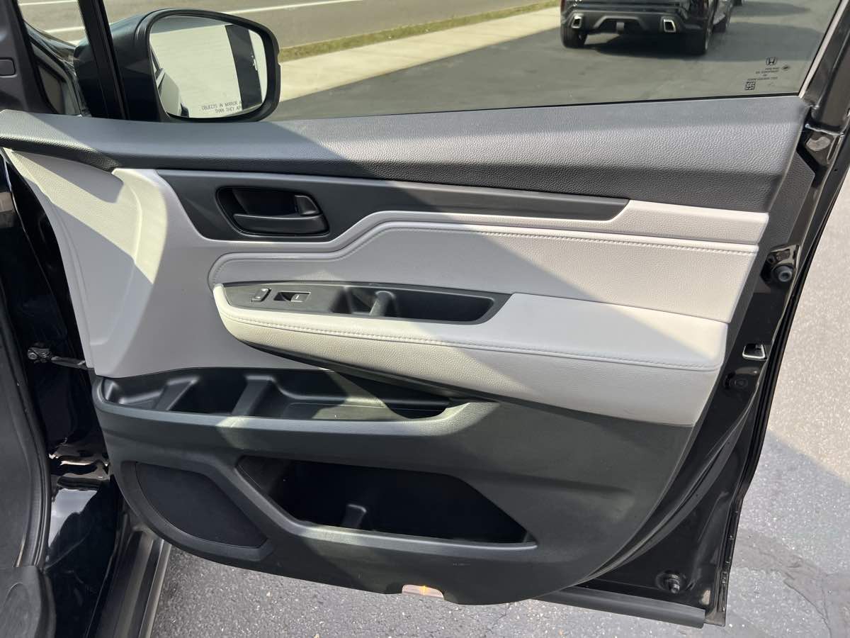 2019 Honda Odyssey EX-L photo 20
