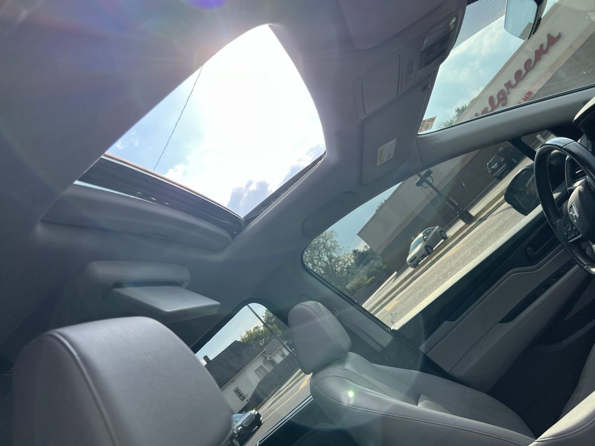 2019 Honda Odyssey EX-L photo 21