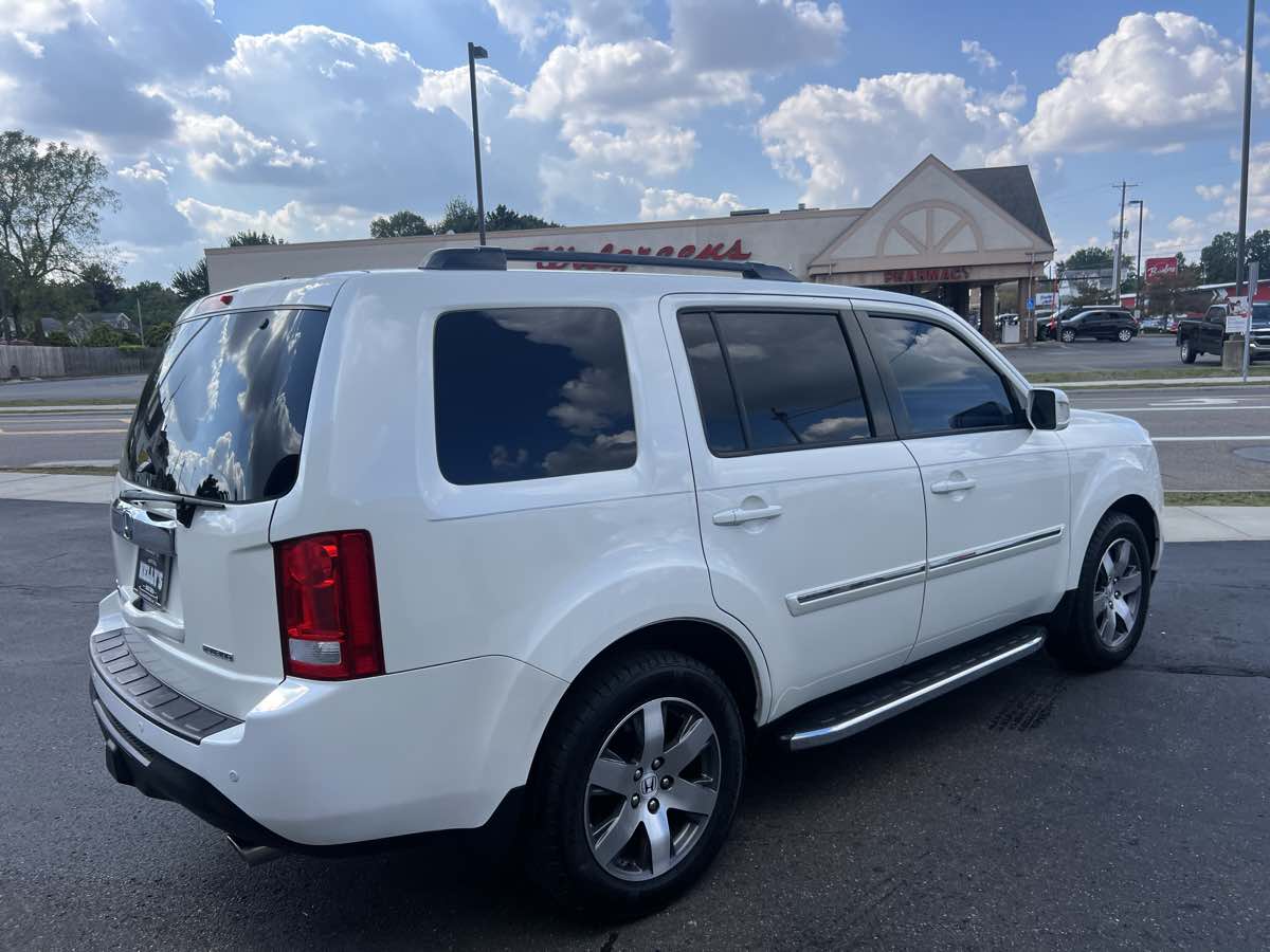 2015 Honda Pilot Touring photo 4