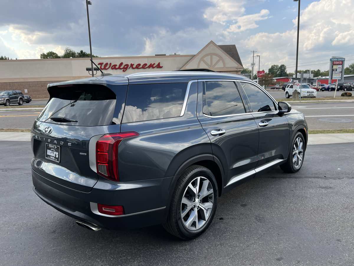 2020 Hyundai Palisade SEL photo 5