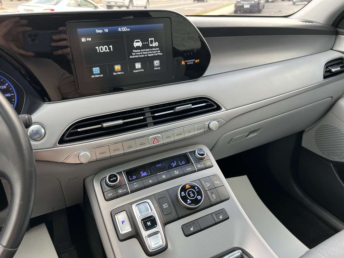 2020 Hyundai Palisade SEL photo 23
