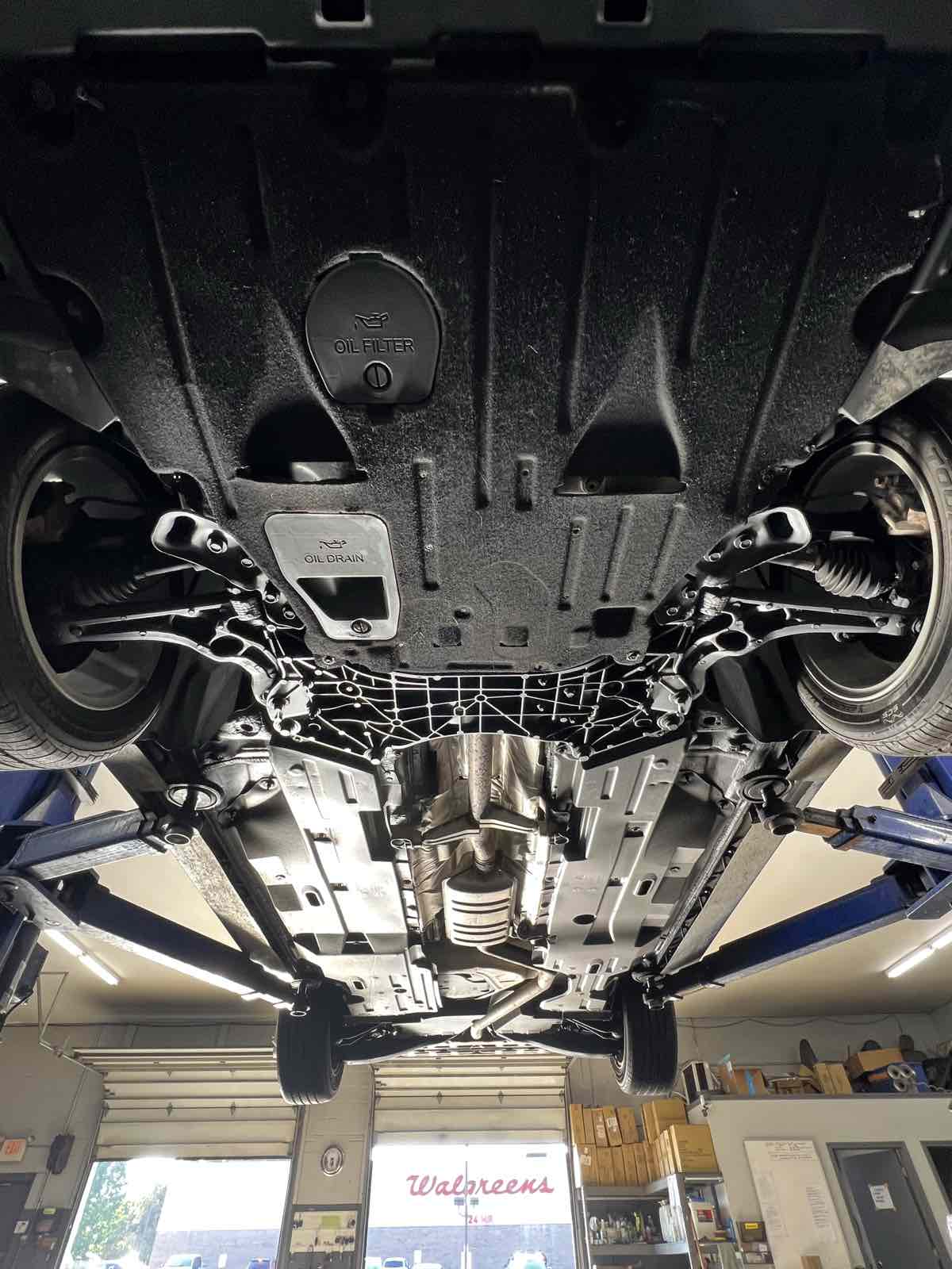2015 Chrysler 200 Limited photo 21