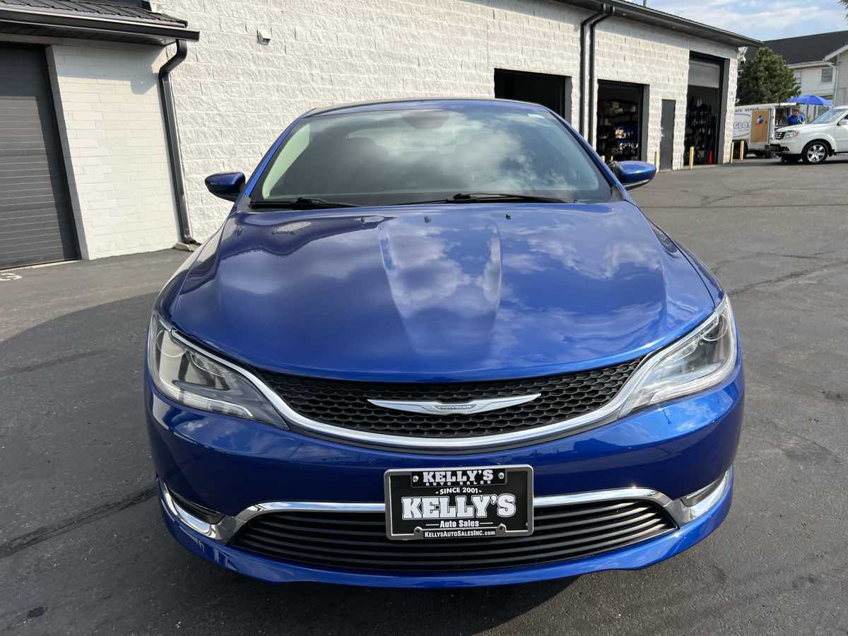 2015 Chrysler 200 Limited photo 7