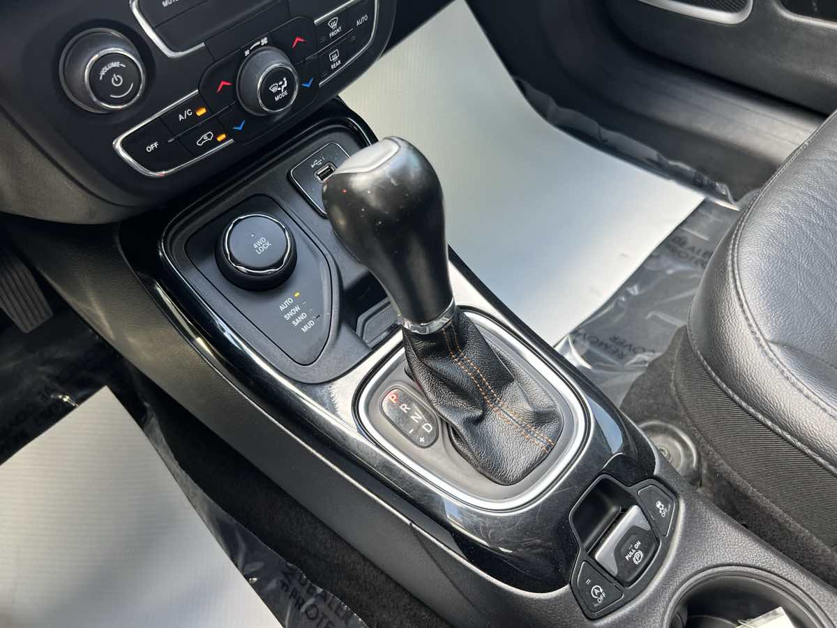 2019 Jeep Compass Limited photo 22
