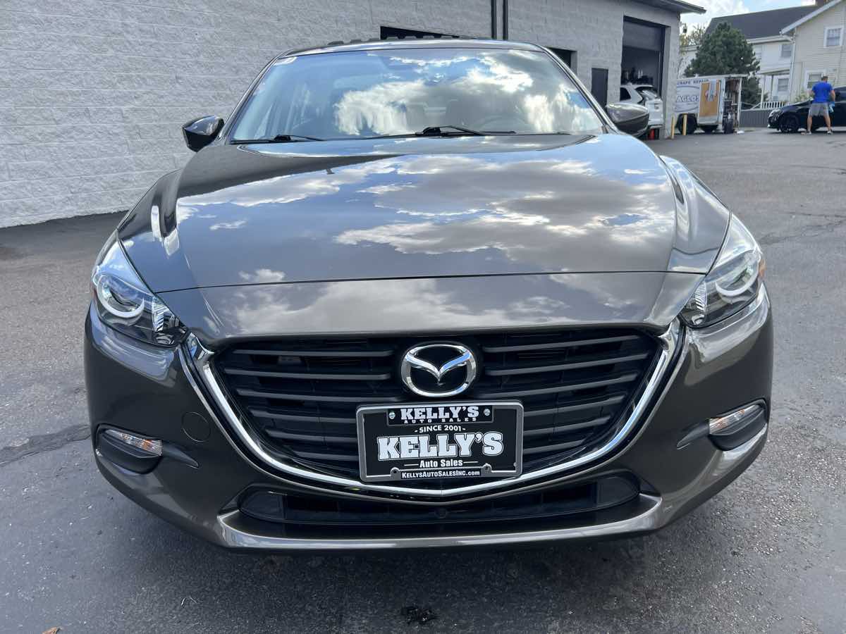 2017 Mazda Mazda3 Touring photo 9