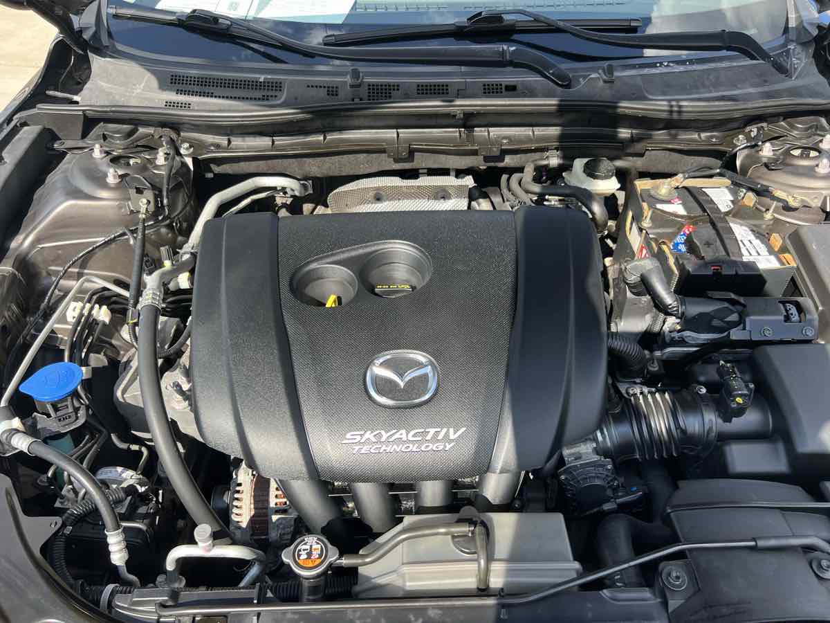 2017 Mazda Mazda3 Touring photo 22