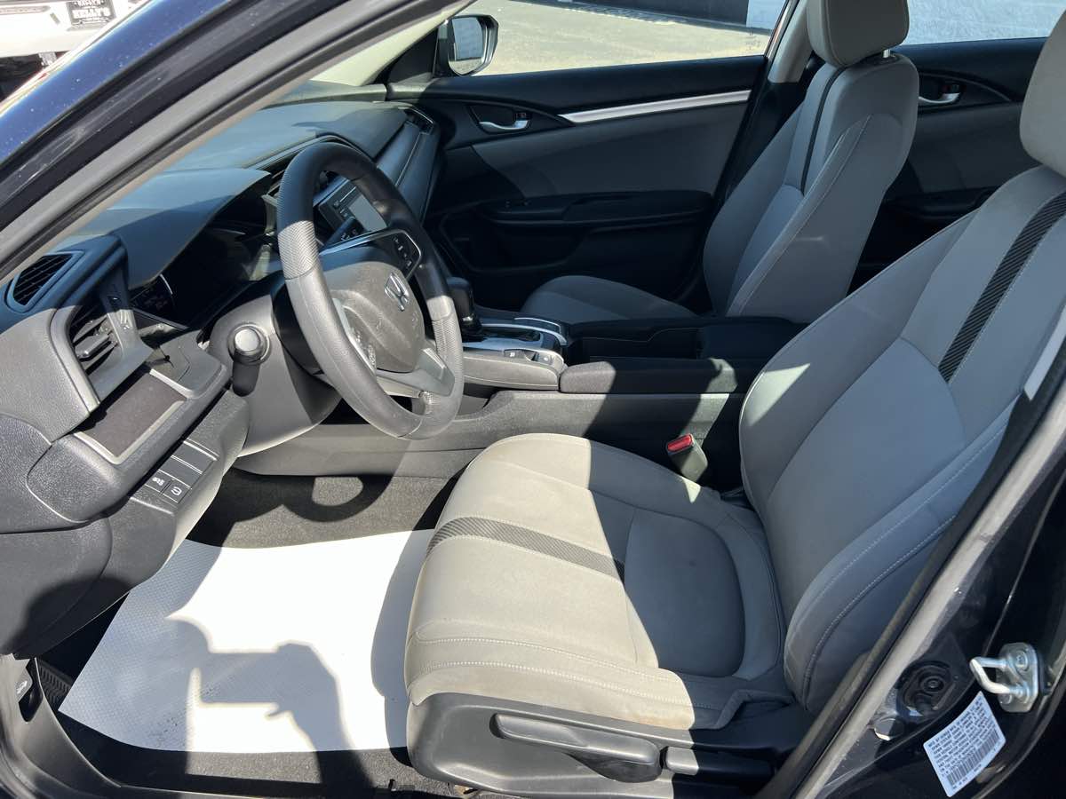 2017 Honda Civic LX photo 10
