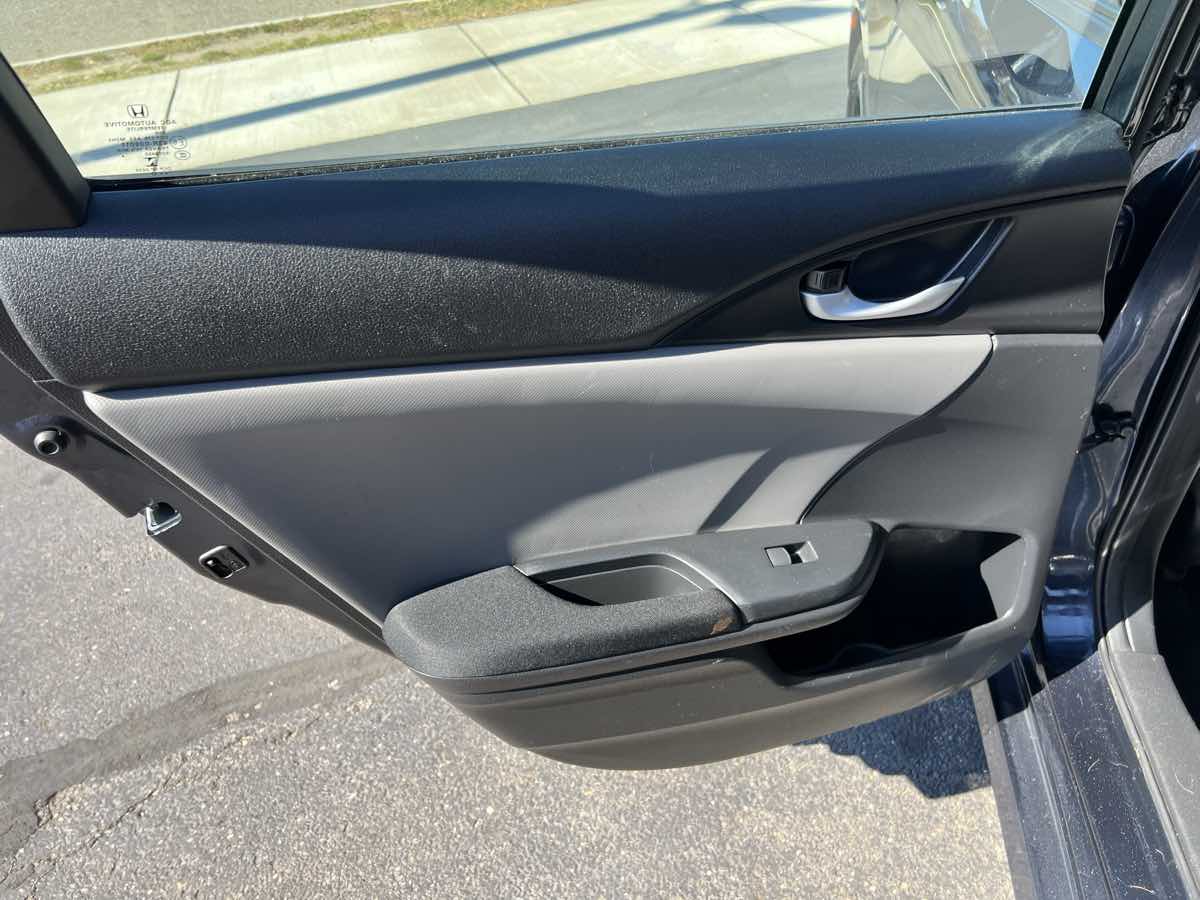 2017 Honda Civic LX photo 14