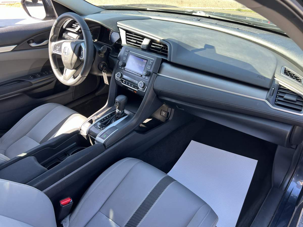 2017 Honda Civic LX photo 18