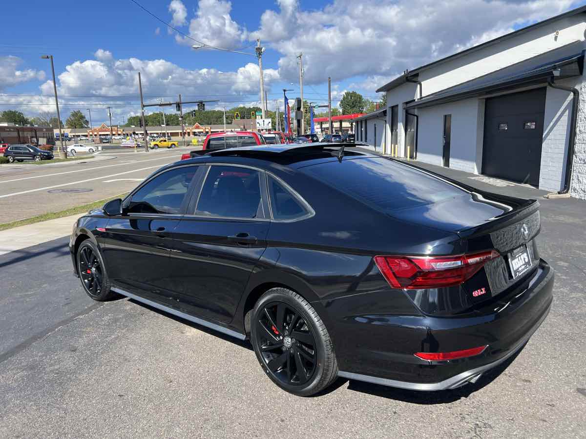 2021 Volkswagen Jetta GLI S photo 3