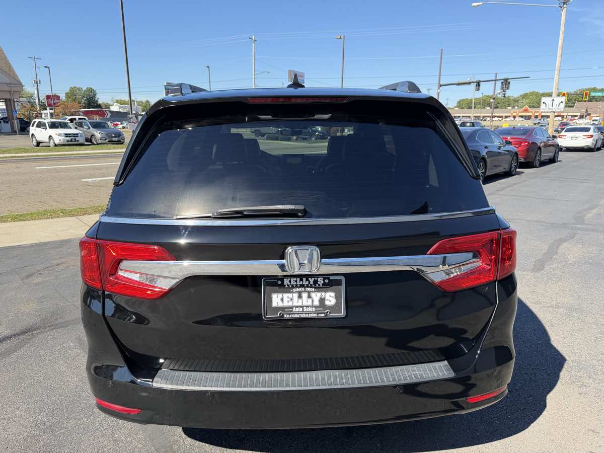 2018 Honda Odyssey Elite photo 4