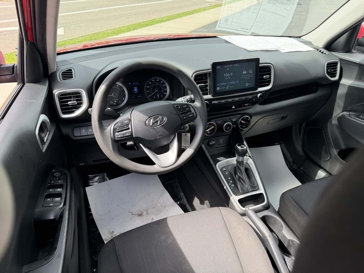 2021 Hyundai Venue SE - Photo 10