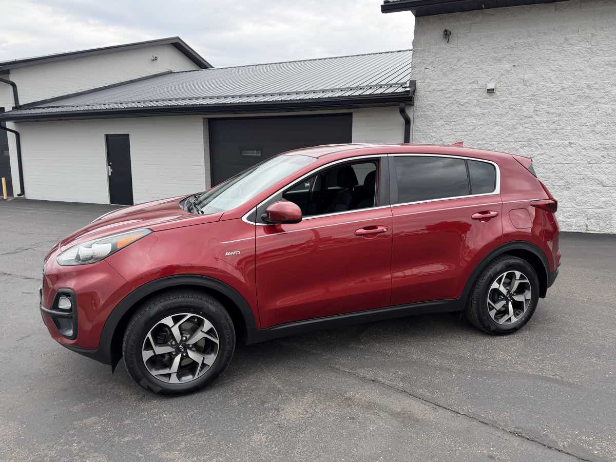 2020 Kia Sportage LX - Photo 2