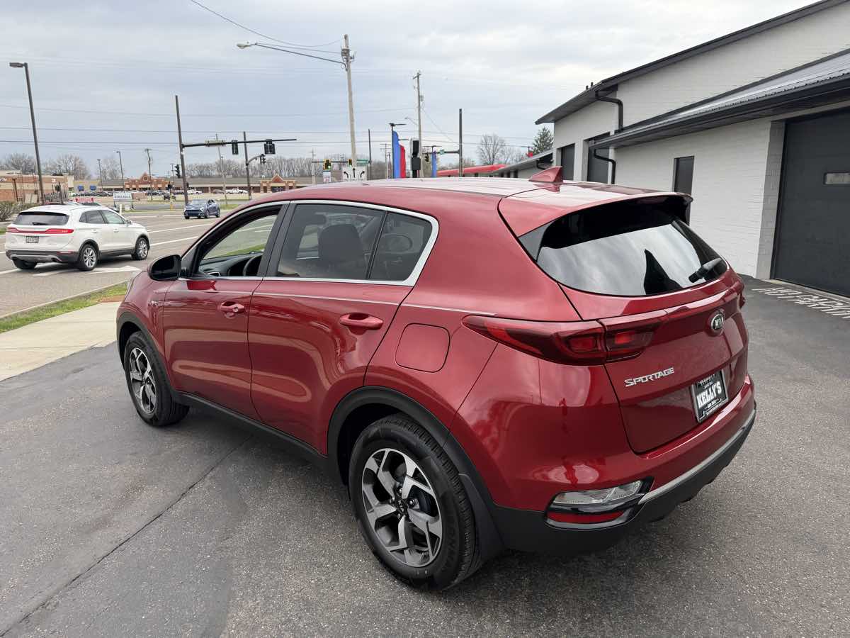 2020 Kia Sportage LX - Photo 3