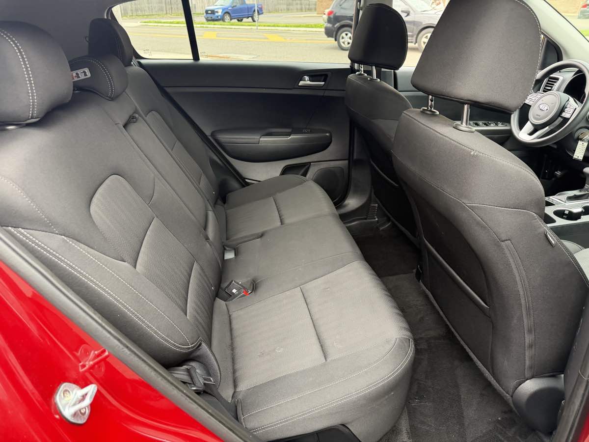 2020 Kia Sportage LX - Photo 16