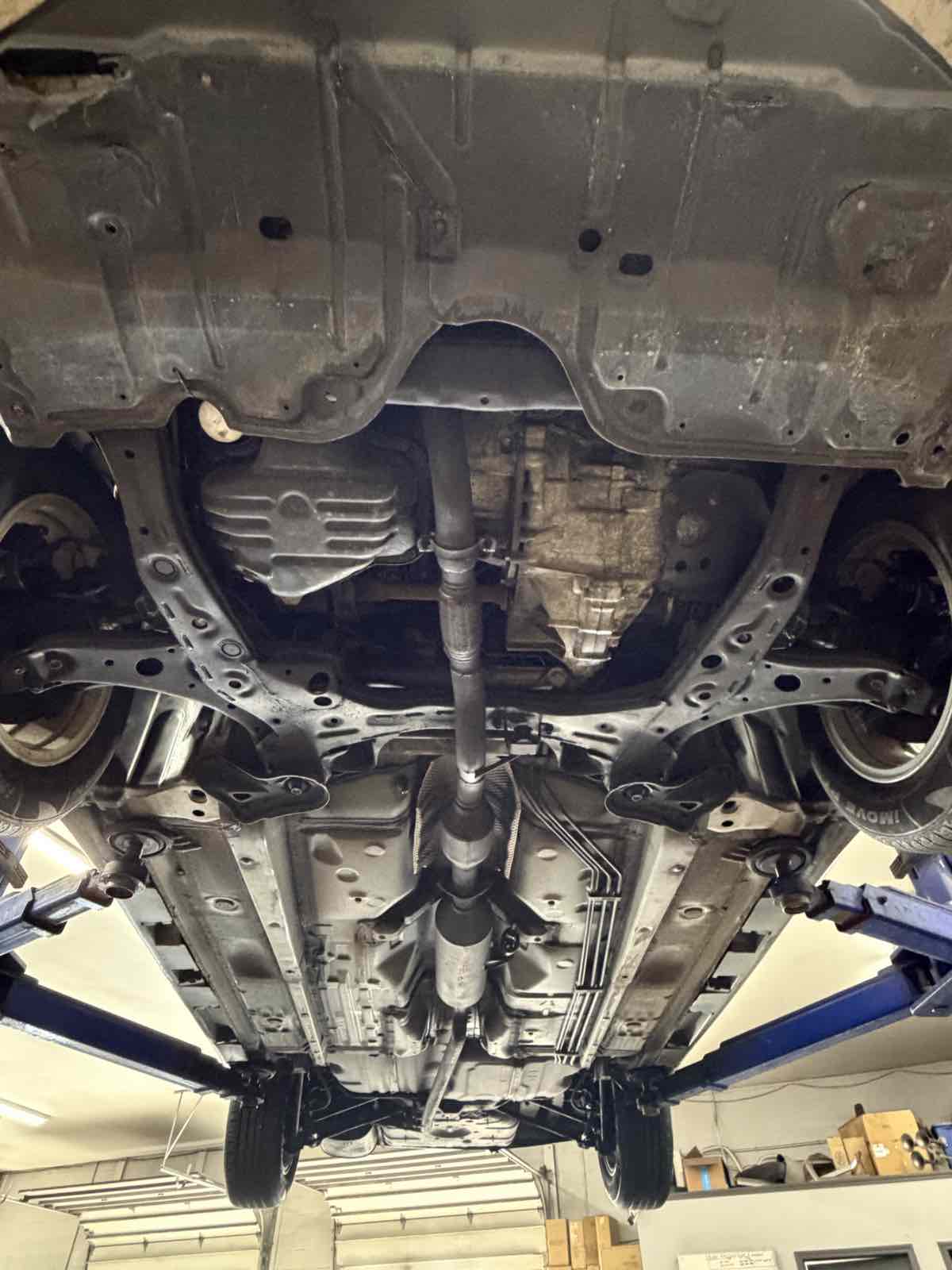 2009 Toyota Camry SE - Photo 27