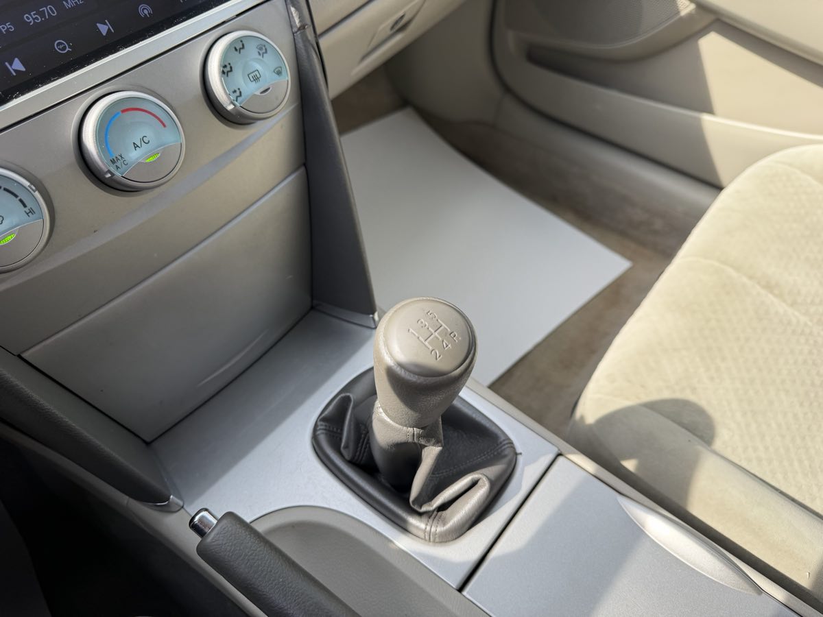 2009 Toyota Camry SE - Photo 24