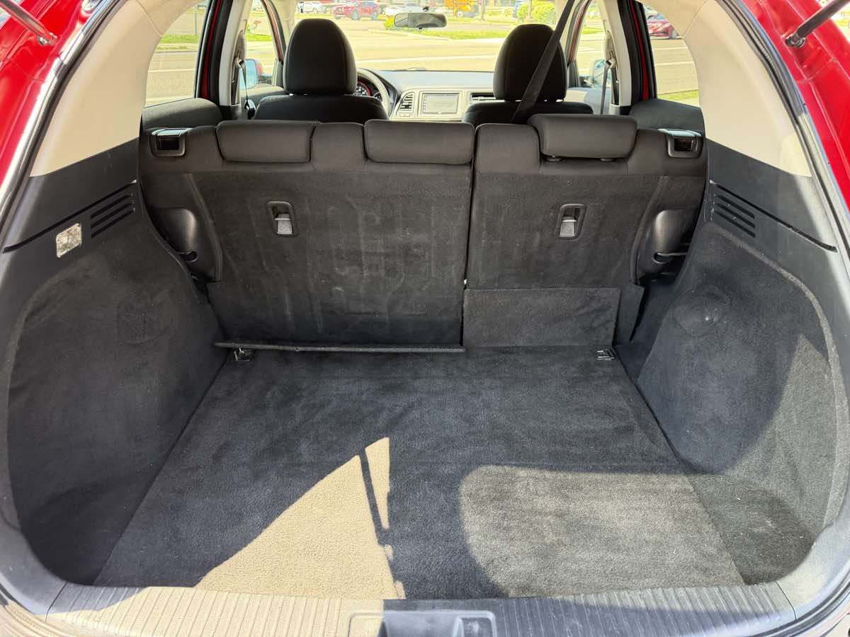 2018 Honda HR-V LX - Photo 15