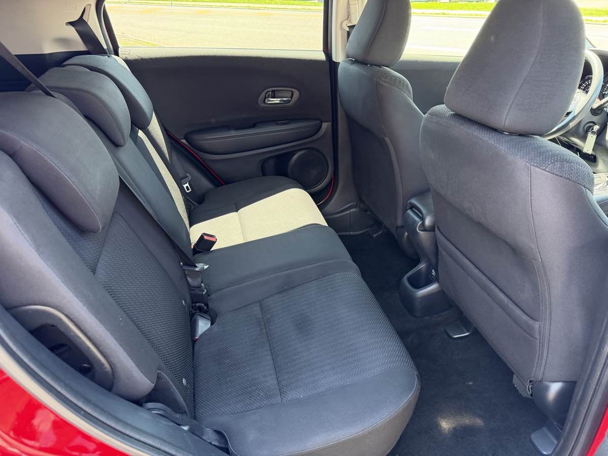 2018 Honda HR-V LX - Photo 16