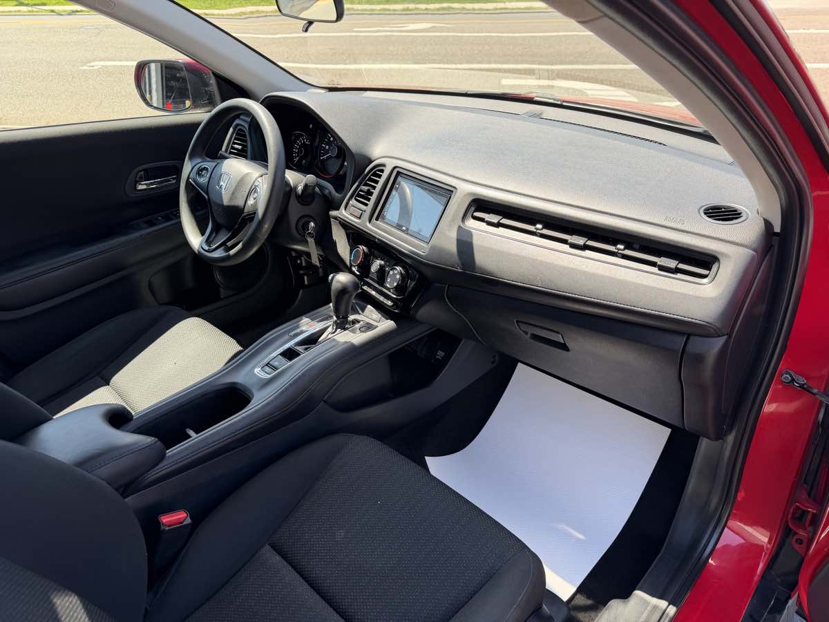 2018 Honda HR-V LX - Photo 19