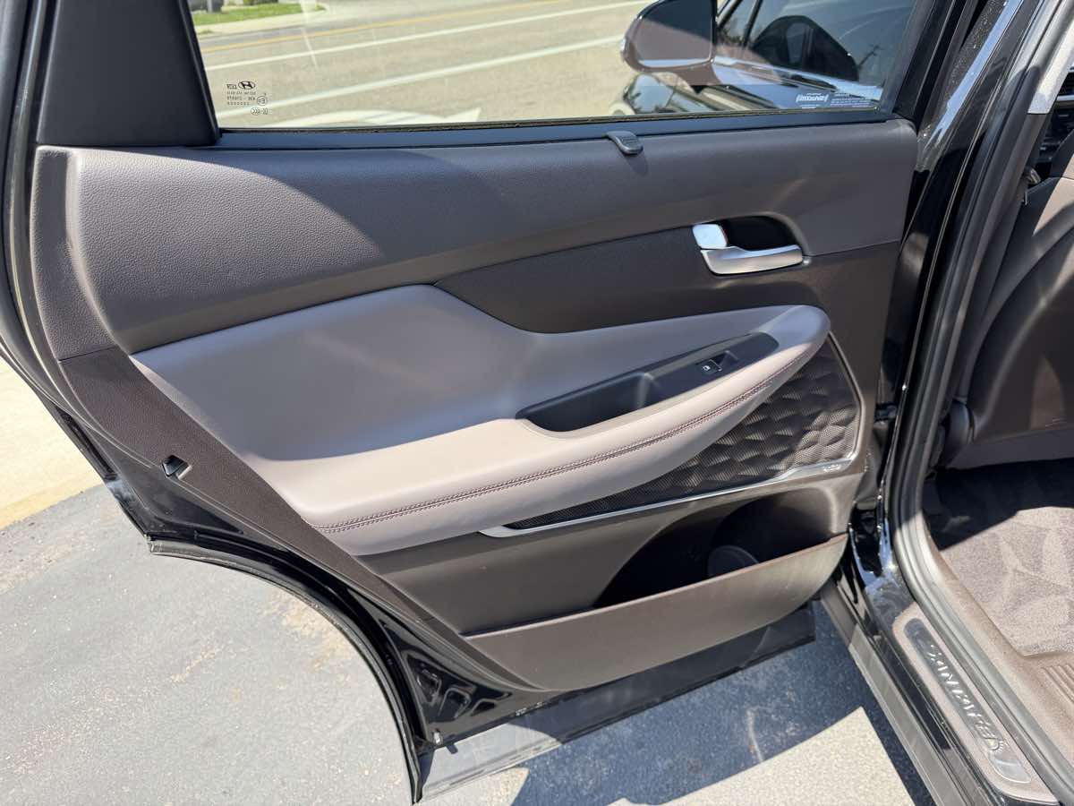 2019 Hyundai Santa Fe Limited - Photo 14