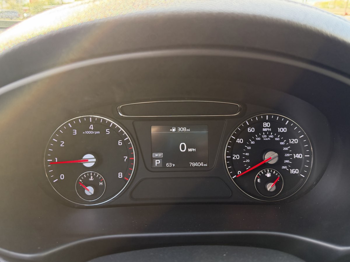 2019 Kia Sorento LX - Photo 24