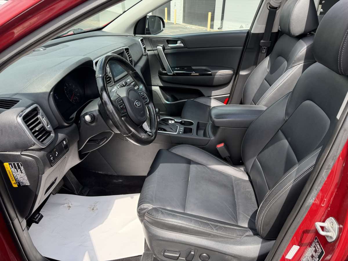 2019 Kia Sportage EX - Photo 10