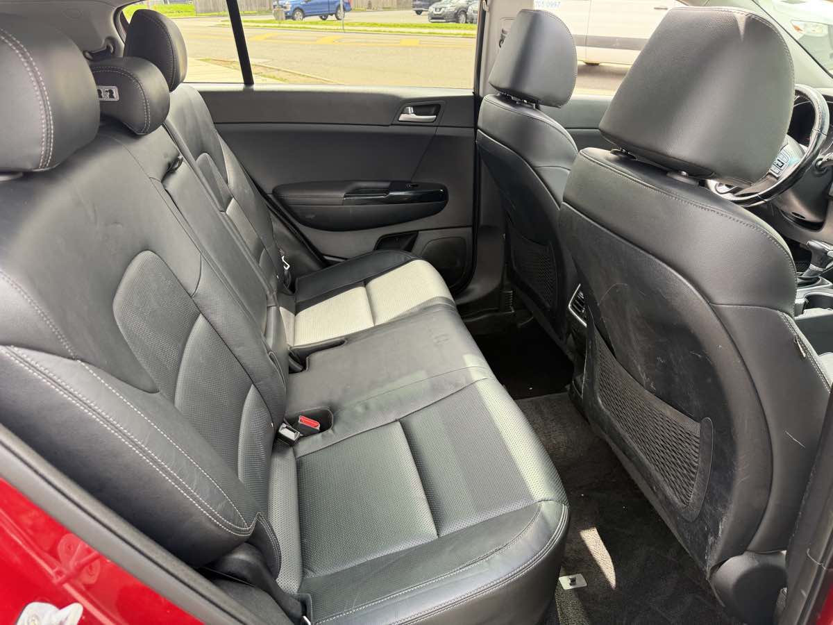 2019 Kia Sportage EX - Photo 16