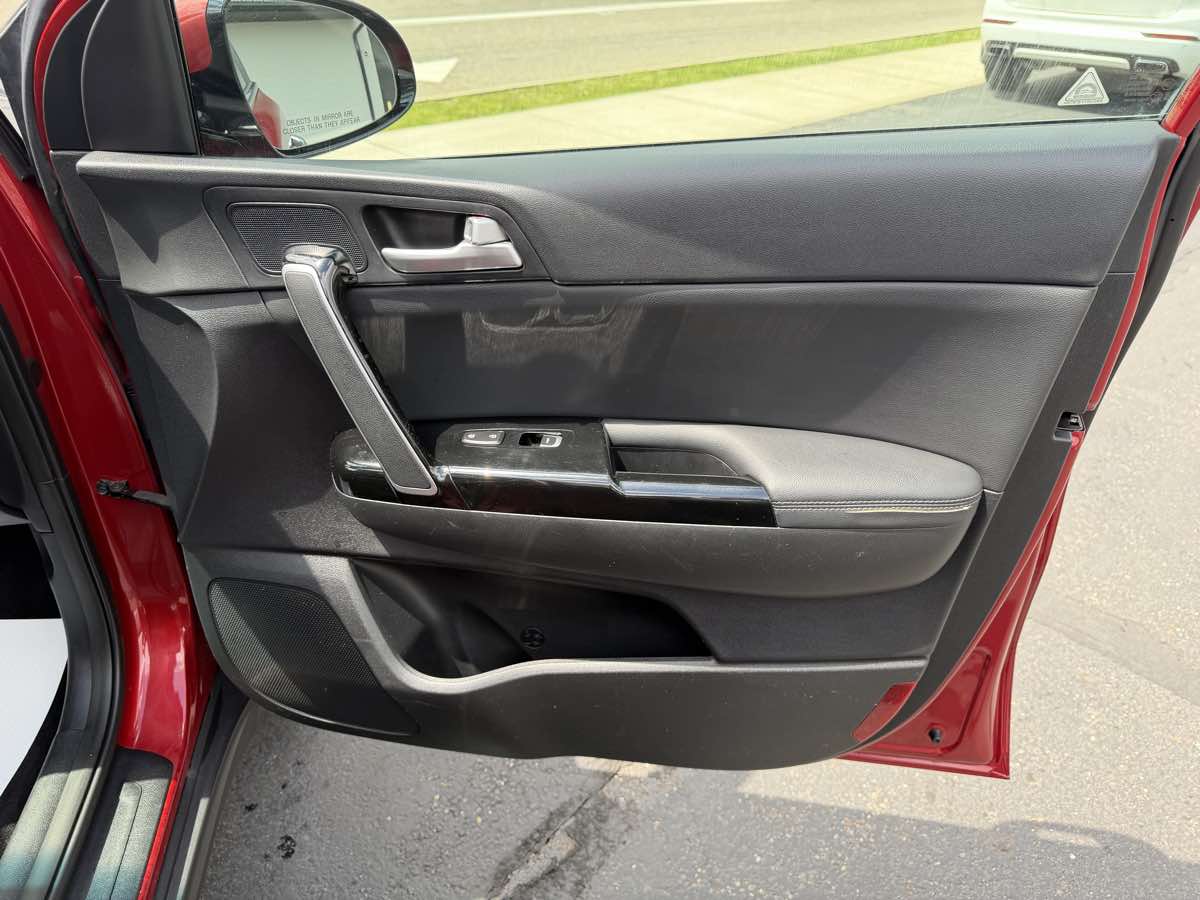2019 Kia Sportage EX - Photo 20