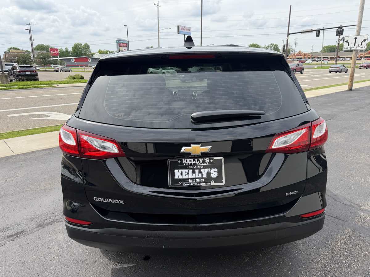 2020 Chevrolet Equinox LS - Photo 4