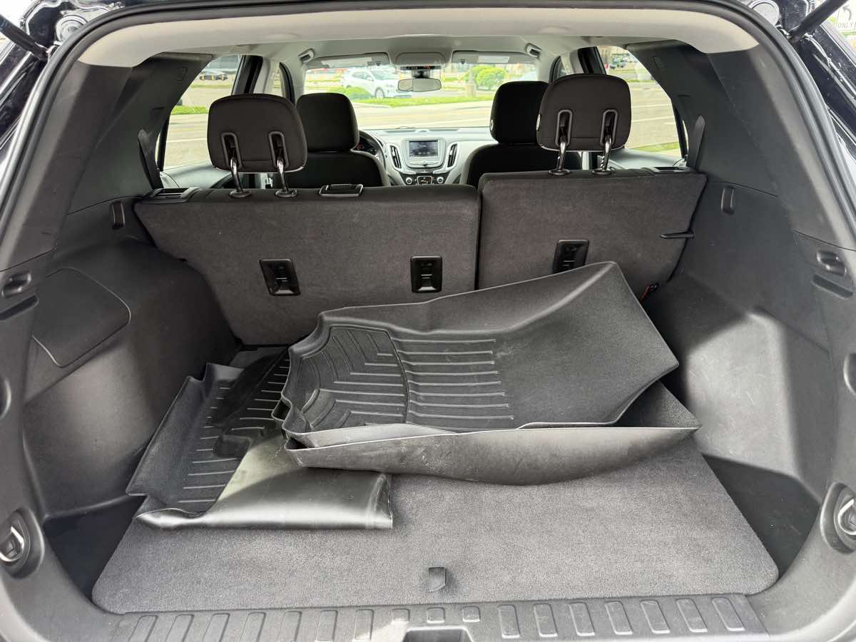 2020 Chevrolet Equinox LS - Photo 15