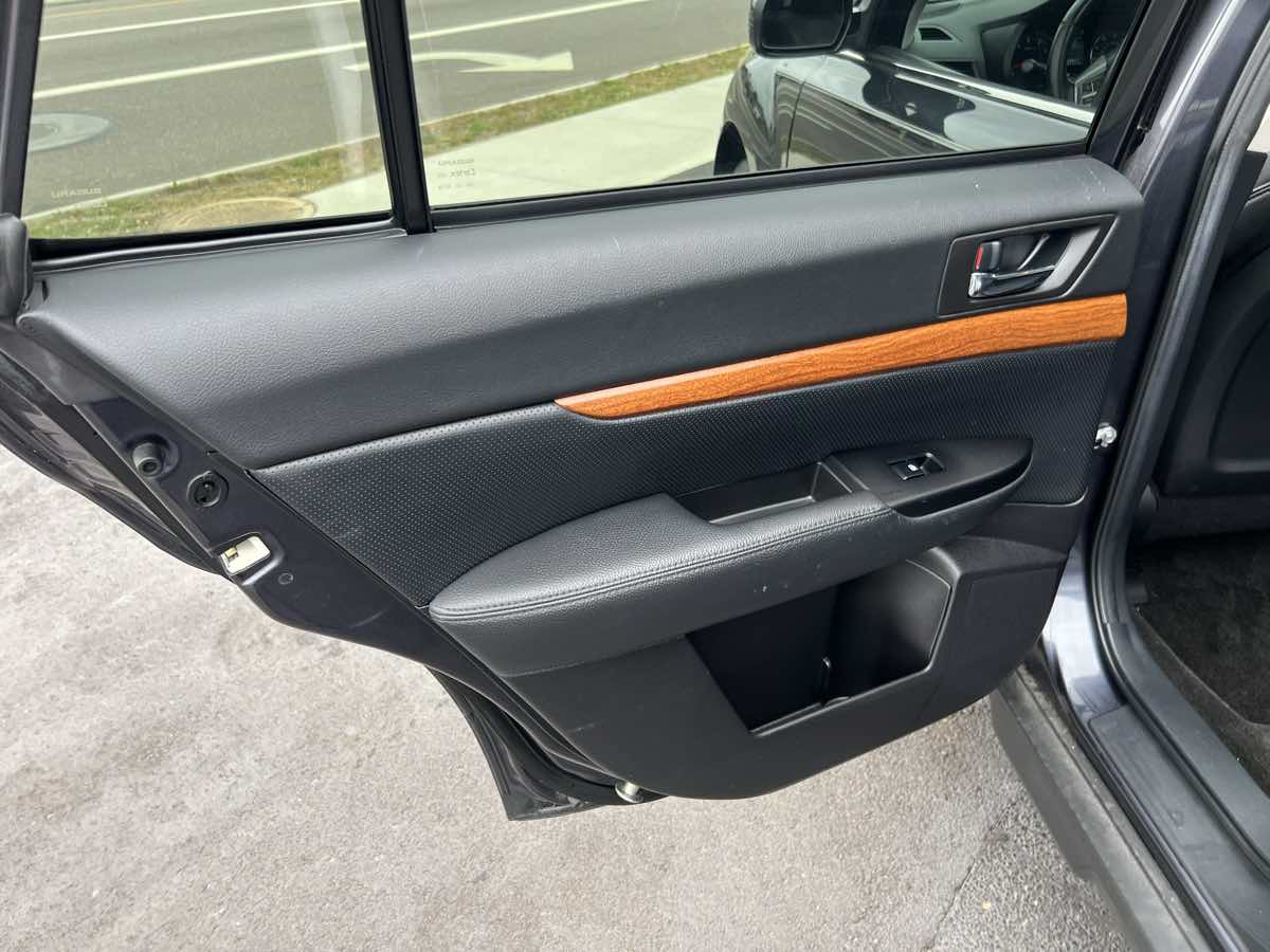 Sold 2013 Subaru Outback 2.5i Limited in Canton